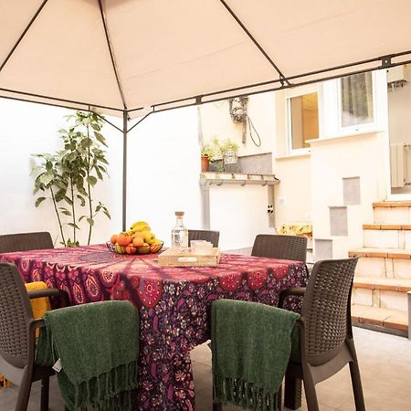Апартаменти Lugar Especial, Gran Patio, Junto Al Ayuntamiento Більбао Екстер'єр фото