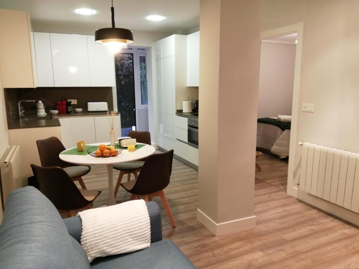 Апартаменти Lugar Especial, Gran Patio, Junto Al Ayuntamiento Більбао Екстер'єр фото